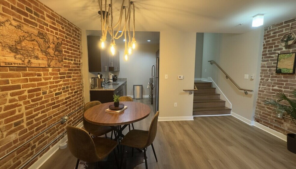 Building Photo - 1825 7th St NW