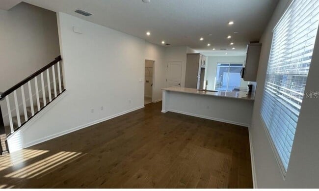 Building Photo - 1402 Blumberg Blvd