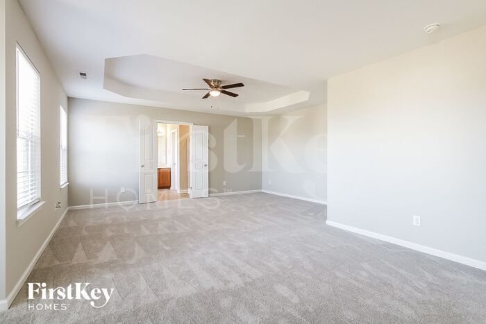 Building Photo - 1400 Chimney Ridge Dr