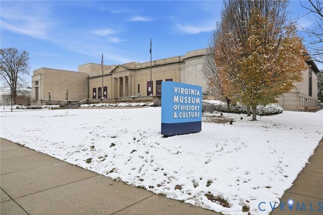 Building Photo - 2703 Kensington Ave