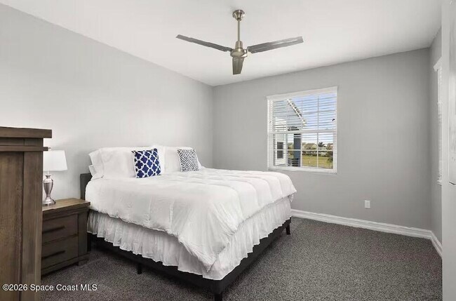 Building Photo - 164 Mediterranean Way