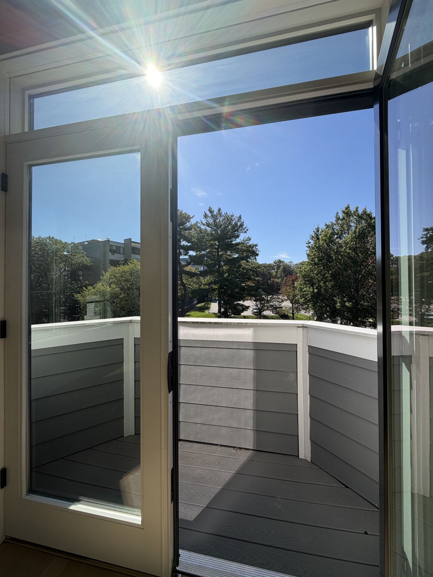 Building Photo - 104 Warren St