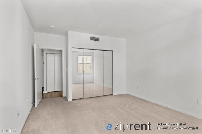 Building Photo - 1 br, 1 bath Condo - 550 Ortega Avenue, Mo...