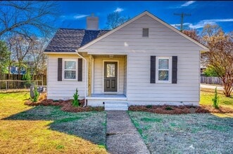 Building Photo - 1600 Frey Ave