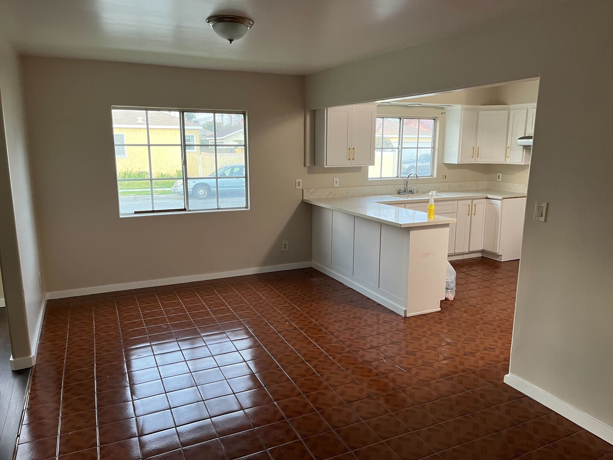 Building Photo - 10408 McNerney Ave