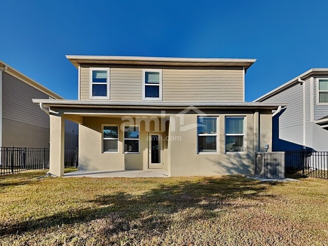 Building Photo - 921 Walden Pond Dr