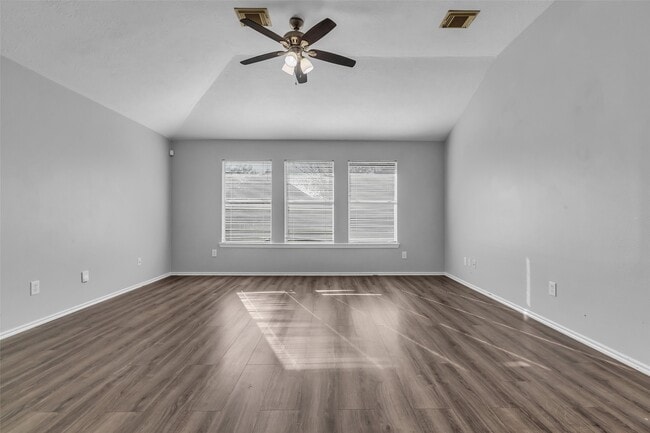 Building Photo - 3326 Pebble Beach Ln