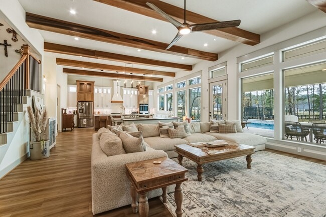 Building Photo - 21359 Monarch Dr