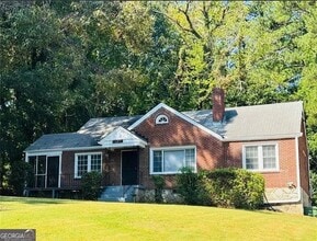 Building Photo - 1589 Pinehurst Dr SW