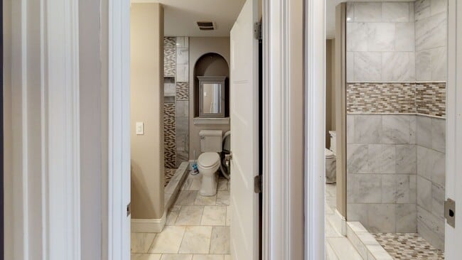 Building Photo - 7BR Home Near UTK | Fort Sanders Area