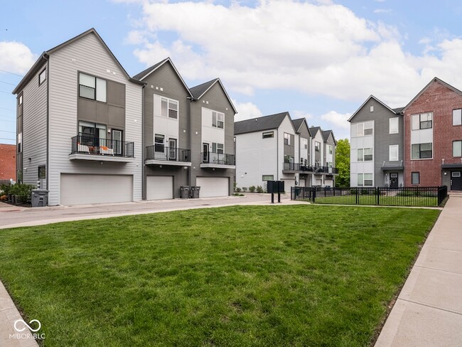 Building Photo - 1533 Tannery Way