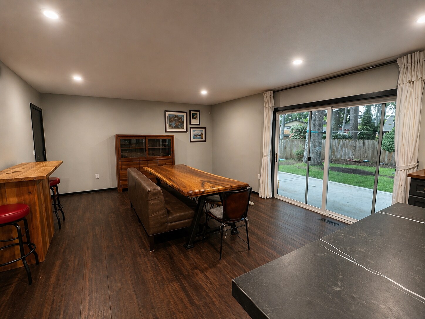 Building Photo - 6810 Topaz Dr SW