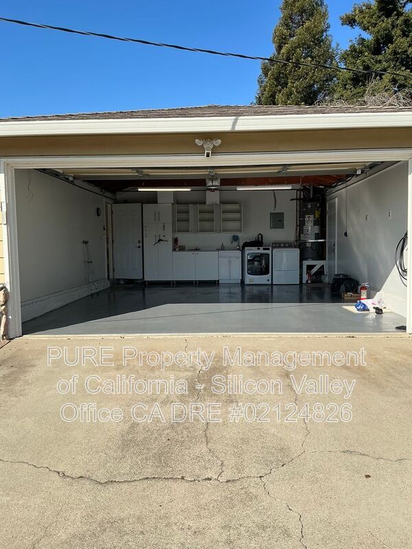 Building Photo - 2607 Erskine Ln