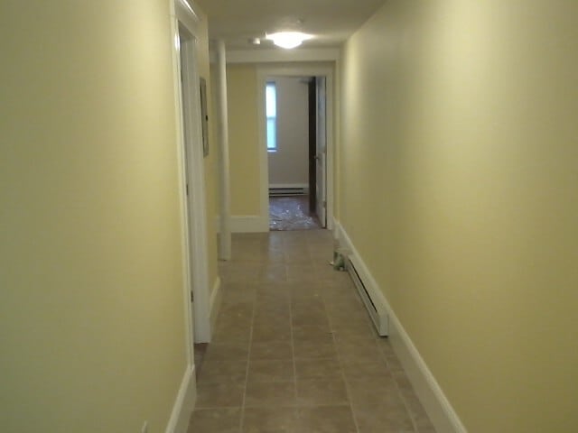 Building Photo - 131 Park Dr