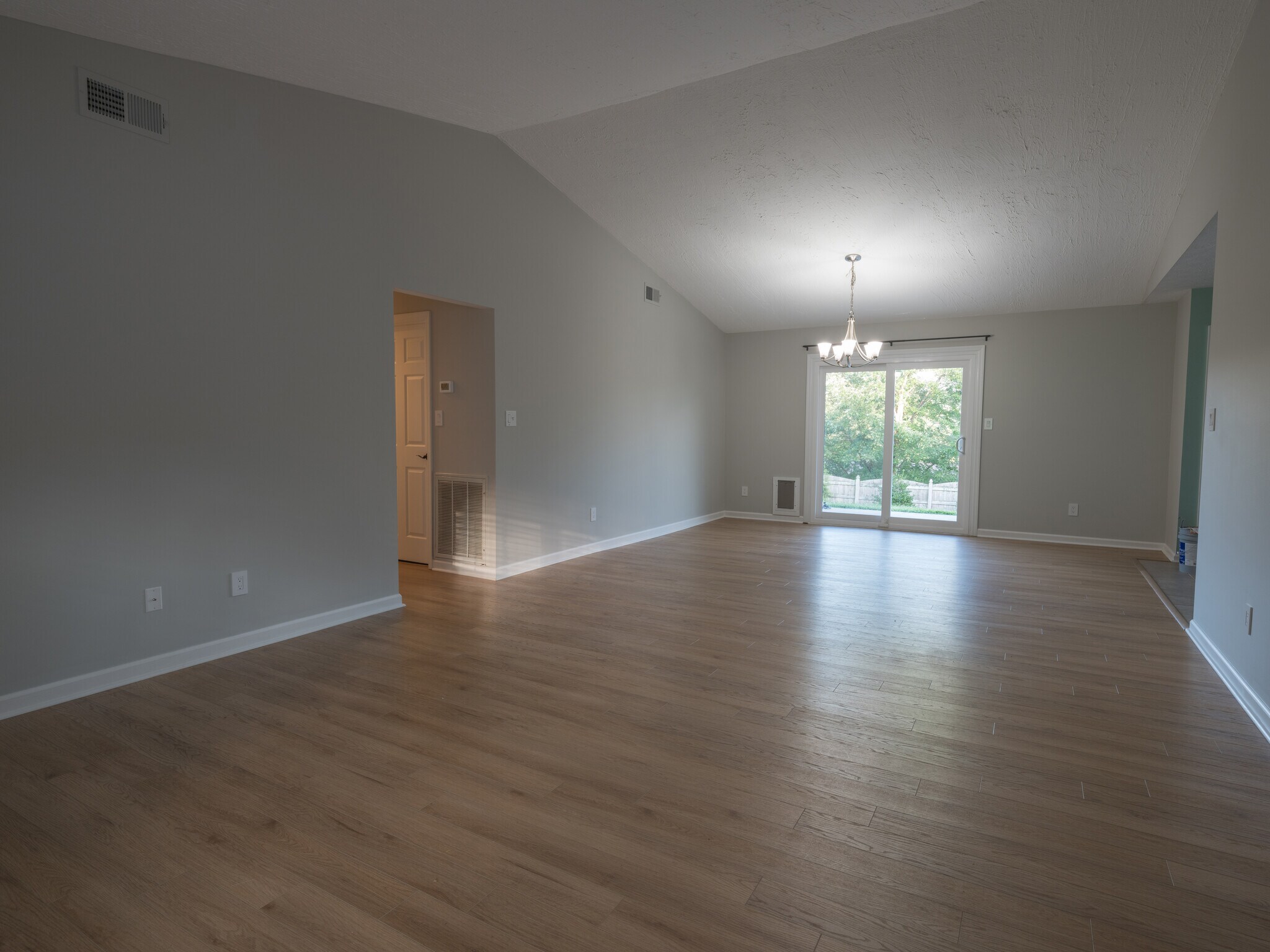 Building Photo - 11328 Snyder Rd