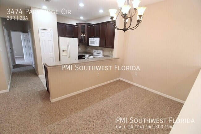 Building Photo - 3474 Parkridge Cir