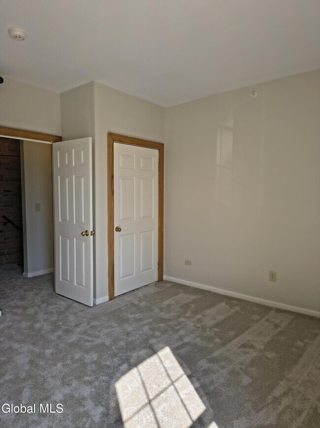 Building Photo - 53-55-55 Congress St