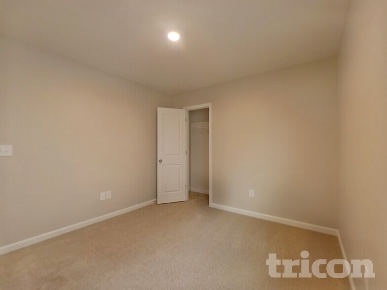 Building Photo - 1423 Penrith Ct