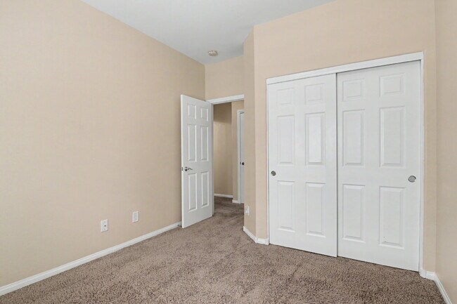 Building Photo - Immaculate 5-Bed, 3-Bath Entertainer’s Home on Over a Quarter Acre in Gated Riverwalk Ranch Manor...