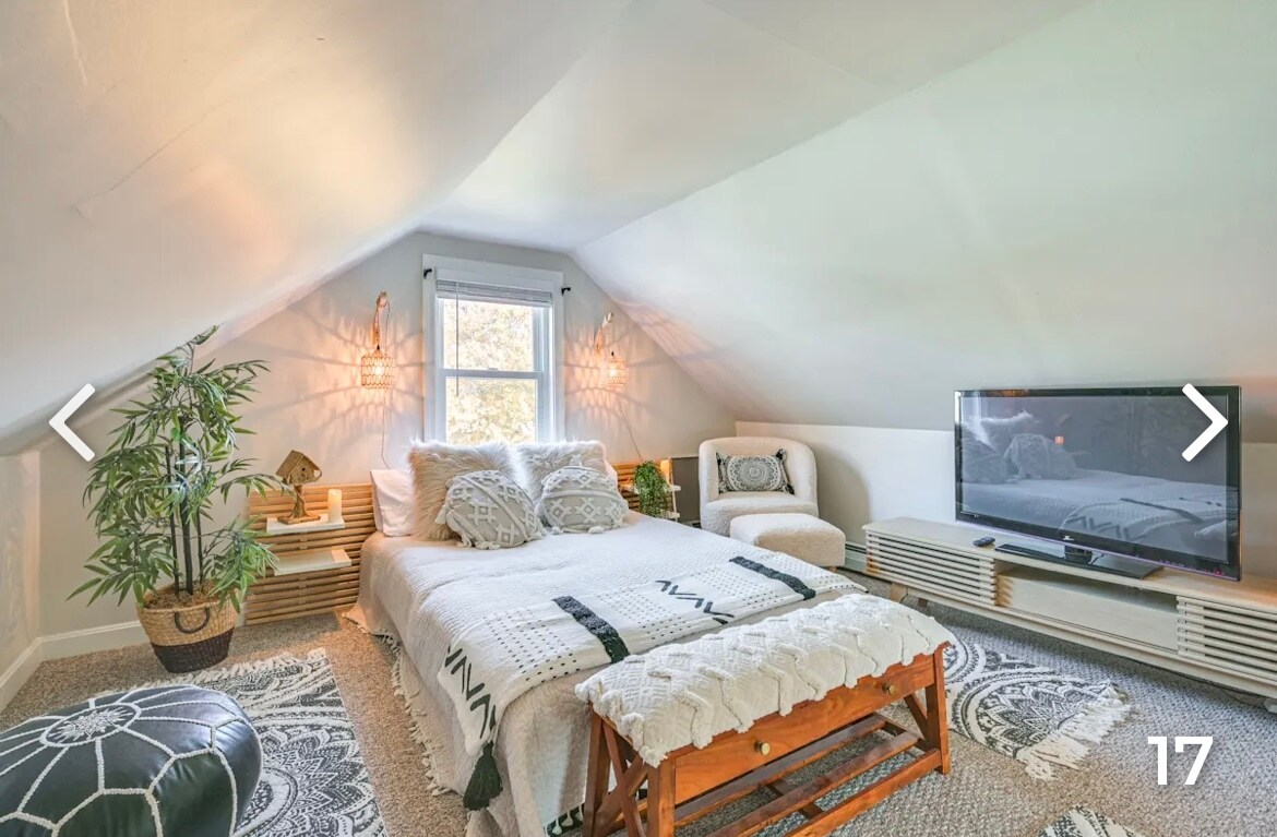 Loft 2nd Bedroom - 32 Hatherly Rd