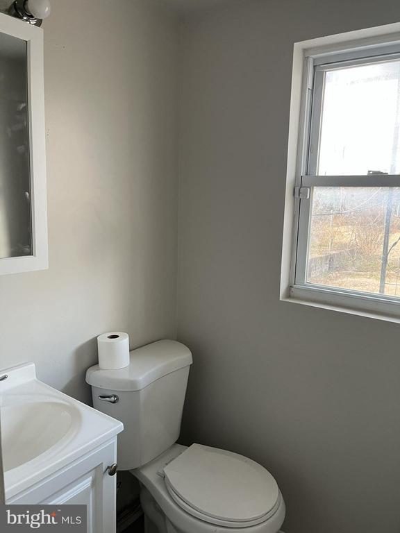 Building Photo - 1200 Glyndon Ave