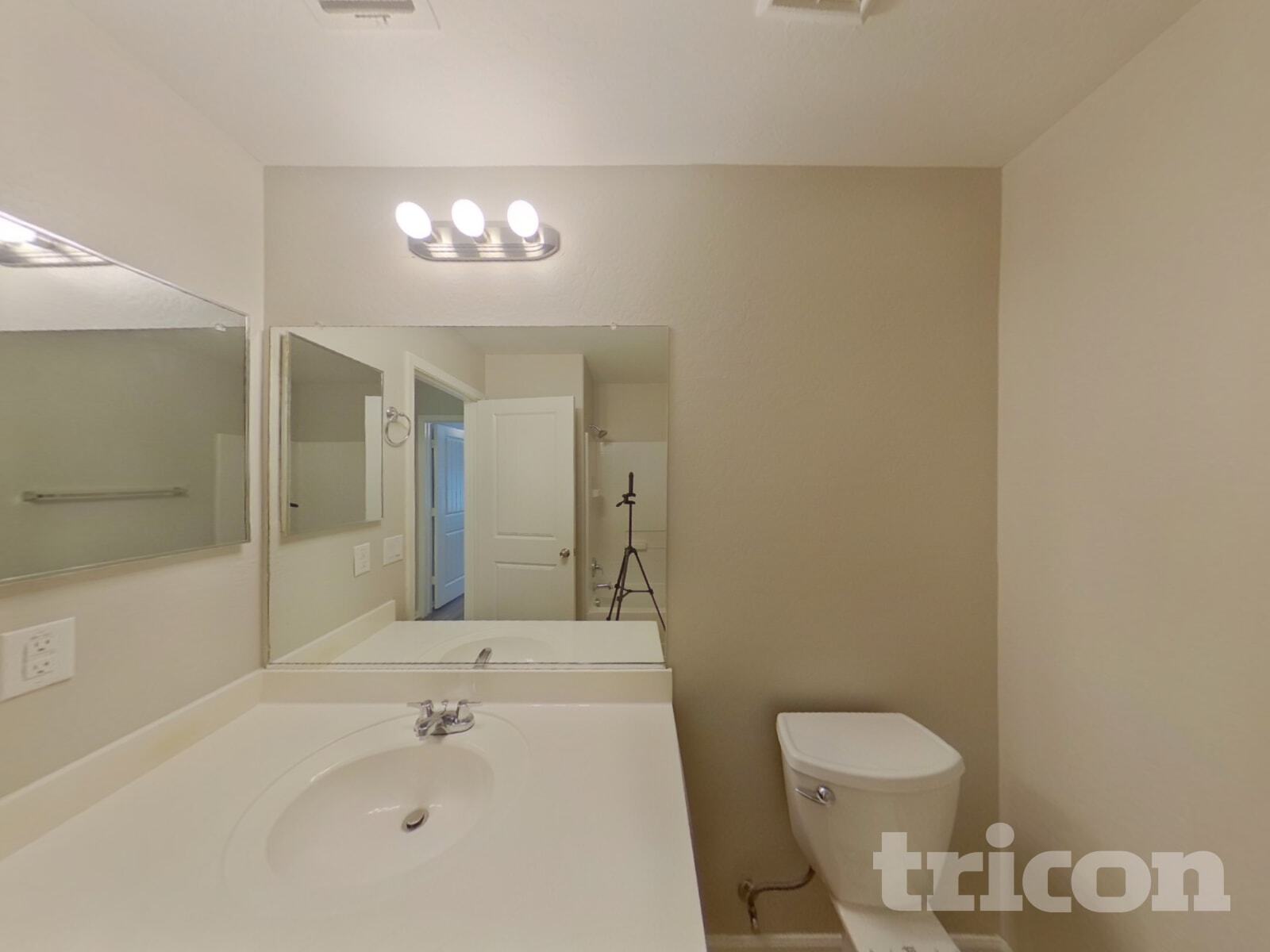 Building Photo - 40441 W Thornberry Ln