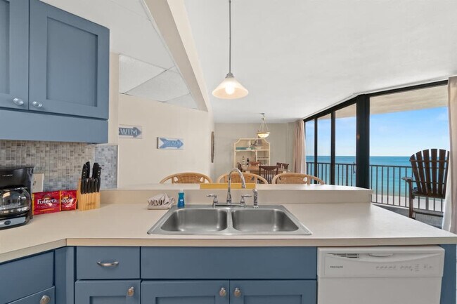 Building Photo - 17155 FL-30