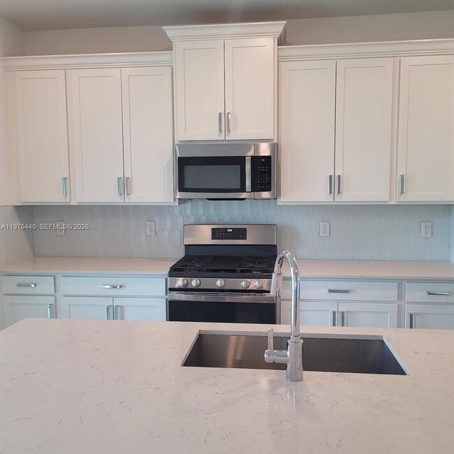 Building Photo - 1200 Sterling Pine Pl