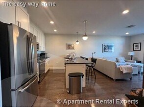 Building Photo - 434 McGrath Hwy