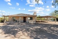 Building Photo - 692 W Wickenburg Way