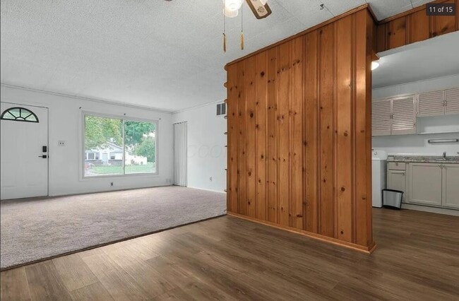 Building Photo - 1644 Eastbrook Dr S