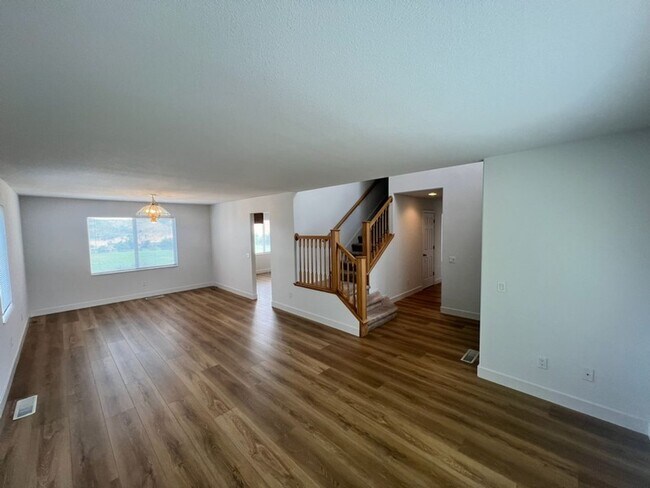 Building Photo -  Four Bedroom near Galena High School