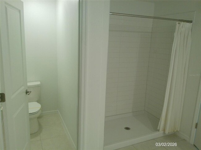 Building Photo - 1646 Red Loop