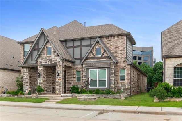 Building Photo - 12569 Royal Oaks Ln
