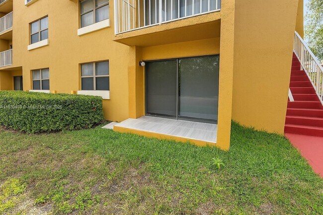Building Photo - 15650 SW 80th St