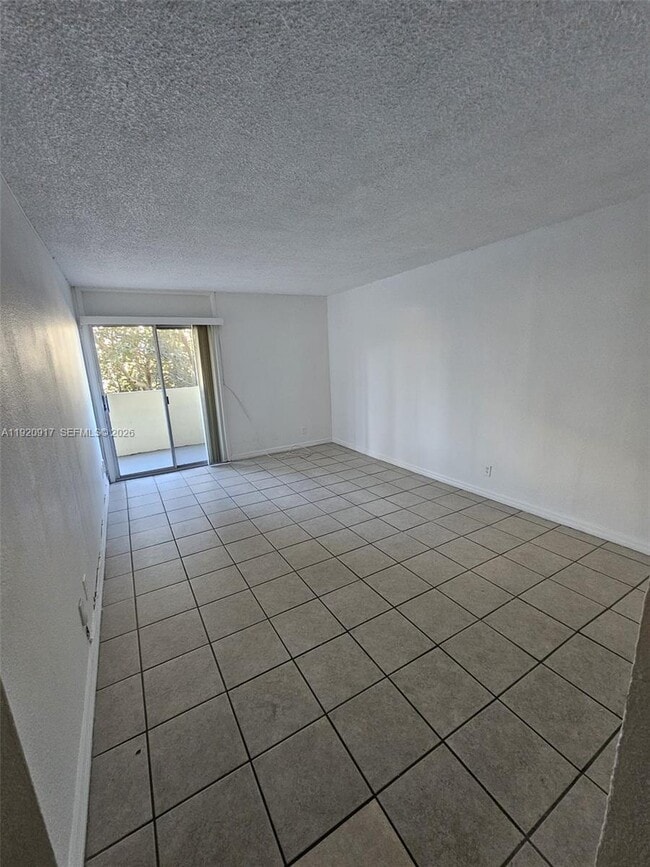 Building Photo - 4550 NW 9th St