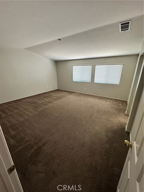 Building Photo - 38422 Clearbrook Dr
