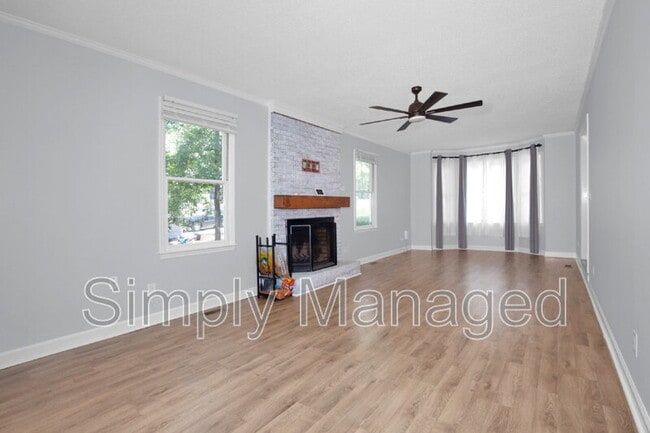 Building Photo - 7709 Scottsdale Dr