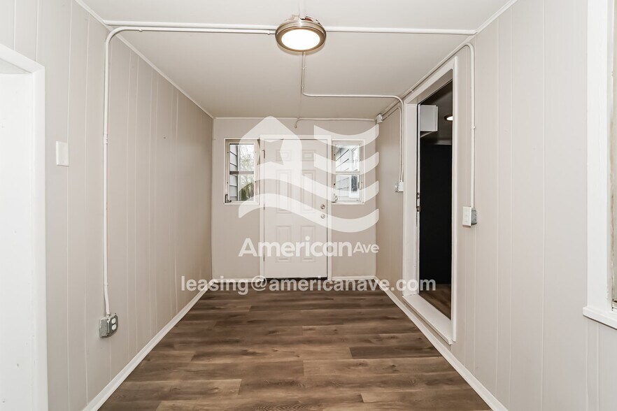 Building Photo - 4910 Liberty Ave