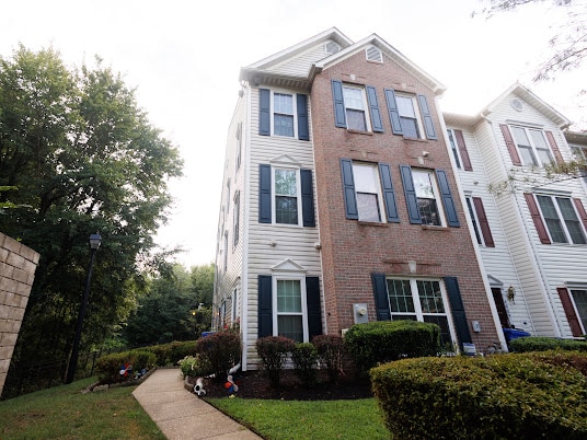 Building Photo - 4011 Eastview Ct