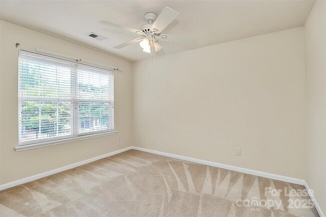 Building Photo - 10212 Jacobs Creek Dr