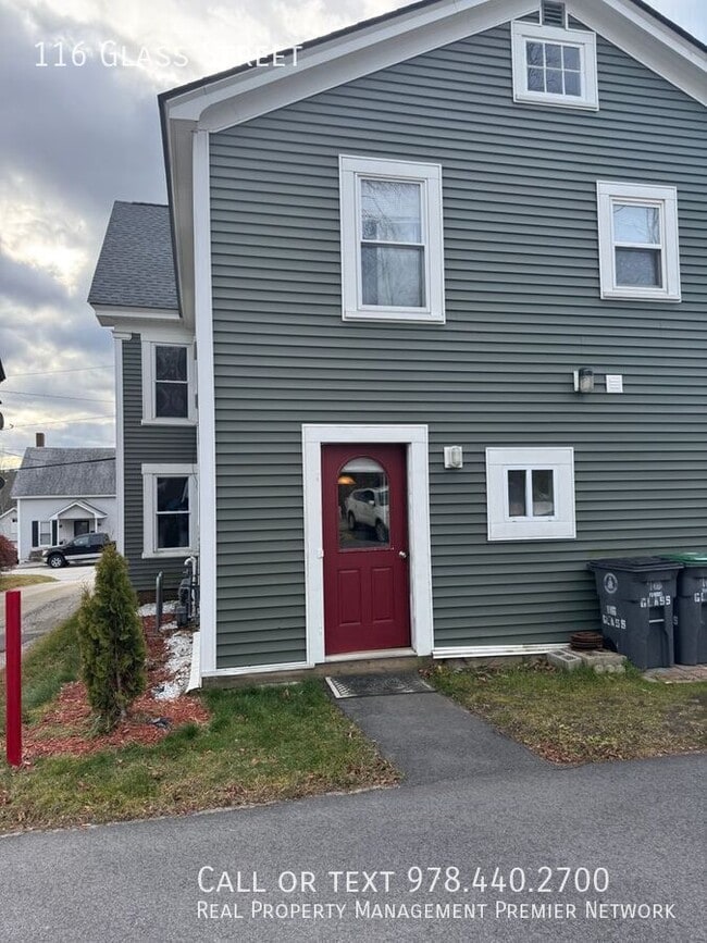 Building Photo - 112-116 Glass St