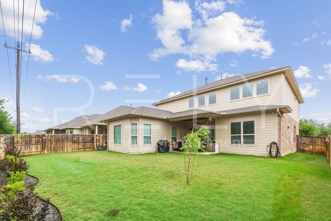 Building Photo - 240 Cross Timbers Dr