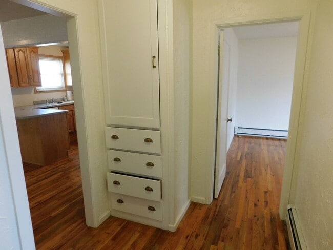 Building Photo - Spacious Home in Palisade