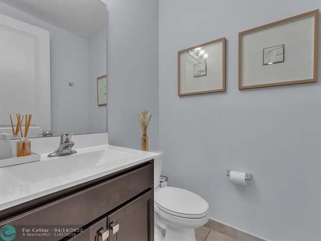 Building Photo - 1130 Rio Ct