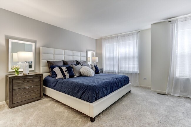 Building Photo - 236 Verdi Ct