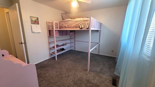 Building Photo - COMING SOON!!!! Gorgeous 3 Bed Home in Donner Springs!!!!