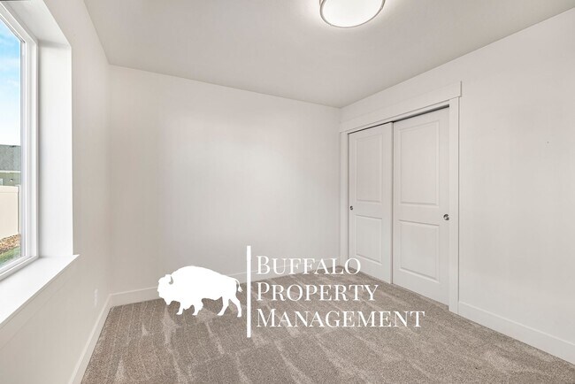 Building Photo - Welcome to Your Dream Home in Sugar City!