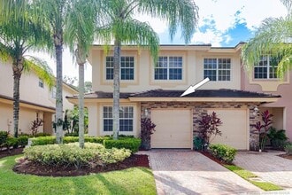 Building Photo - 356 SE Bloxham Way