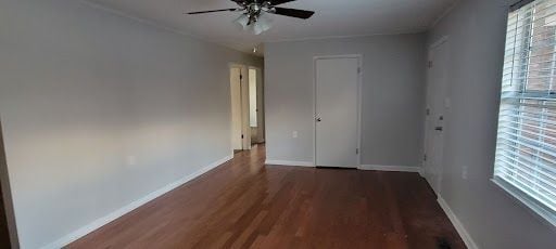 Building Photo - 360 Oak Hill Dr